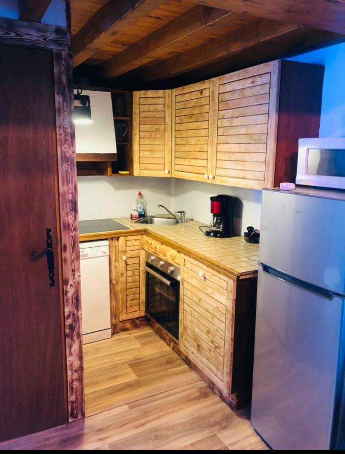 Chalet 8 Couchages A 100M Du Bas Des Pistes Et Commerces Les Angles  Εξωτερικό φωτογραφία